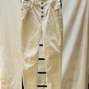 Old Navy Rockstar Super Skinny White Frayed Jeans